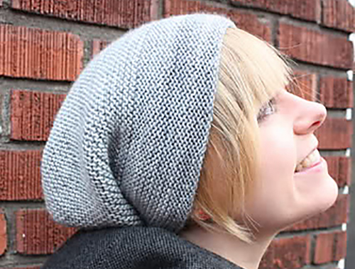 Tricoter un bonnet Rikke Hat by Sarah Young